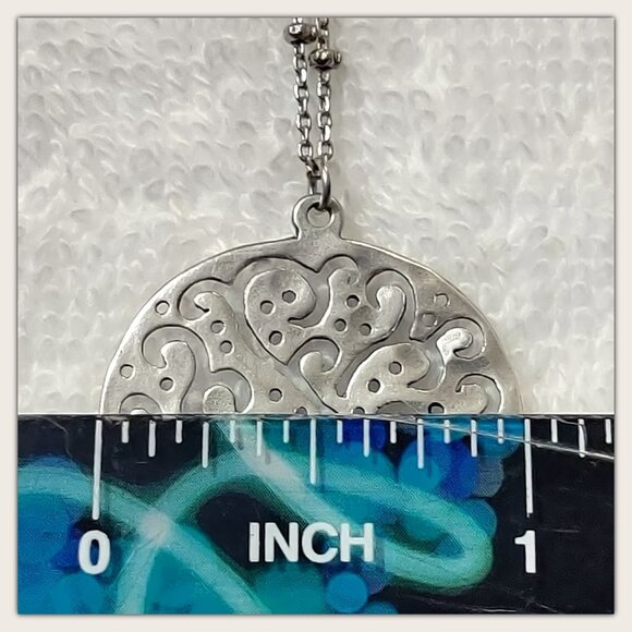 Silpada 925 Sterling Silver 'Cut Above' Necklace N2328 Disc Pendant on 18" Chain - Picture 7 of 7